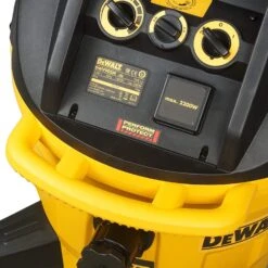 DeWalt DWV902M Bouwstofzuiger - 1400W - M-klasse - 38L - DWV902M-QS -Beste Gereedschaps Winkel 01e760b08a6d9cb40c3ff6e24432b812