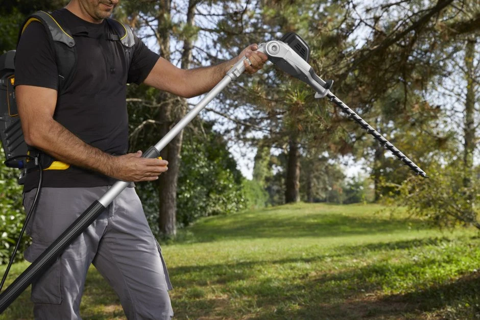 Stiga PH 900e Accu Heggenschaar Body Op Steel - 50cm - 34mm - Telescopisch 15 Stiga PH 900e Accu Heggenschaar Body Op Steel - 50cm - 34mm - Telescopisch - Afbeelding 13