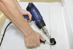 Weldy HG 530-S Heteluchtpistool Incl. 3 Mondstukken - 2000W -Beste Gereedschaps Winkel 10553cbdc88978189f5a743df8363724