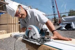 Bosch GKS 85 G Cirkelzaag - 2200W - 235mm - 060157A900 -Beste Gereedschaps Winkel 178aaed9a3f29782723001d61ffe6c99