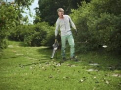 Stiga BL 130c V Elektrische Bladblazer Met Zuigfunctie - 2,6kW - 92m/s - 7m³/min -Beste Gereedschaps Winkel 1c6692587645c6f20aba6a8eb6c81490