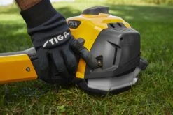 Stiga BC 760 B Benzine Bosmaaier - 52,8cc - 1,7kW - 2-takt - 45cm 31 Stiga BC 760 B Benzine Bosmaaier - 52,8cc - 1,7kW - 2-takt - 45cm -Beste Gereedschaps Winkel 331fb7e6e2583cdd0444c93d163a5724