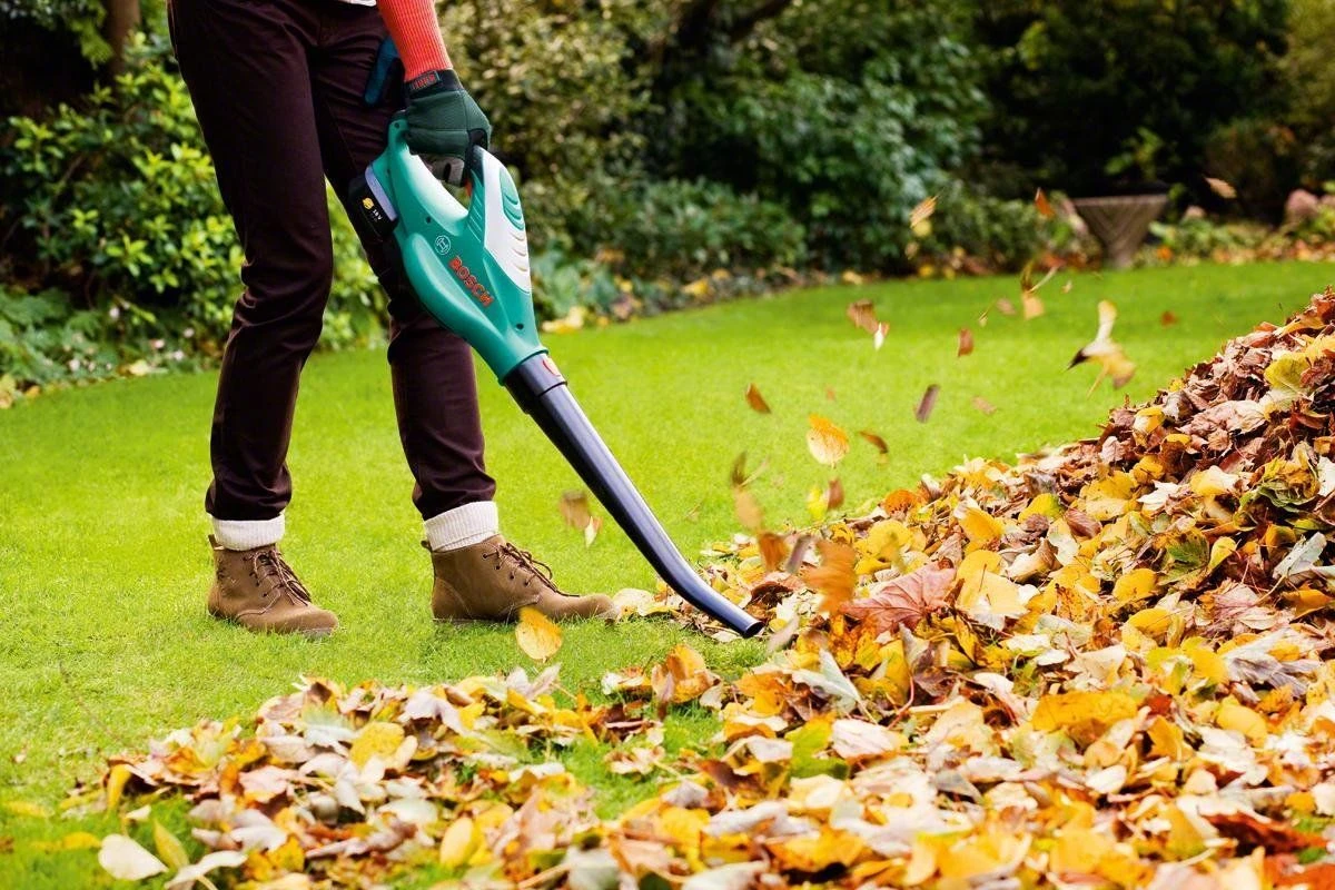 Bosch ALB 18 LI SOLO 18V Li-Ion Accu Bladblazer Body - 210 Km/h - 06008A0302 4 Bosch ALB 18 LI SOLO 18V Li-Ion Accu Bladblazer Body - 210 Km/h - 06008A0302 - Afbeelding 2