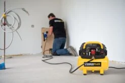 Powerplus POWX1721 Compressor - 1100W - 6L - Olievrij -Beste Gereedschaps Winkel 4d277b70a8f47ea5b9ed52ea04bf978d