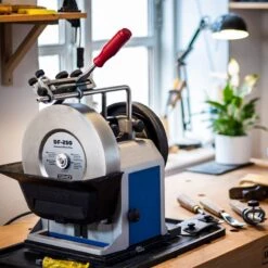 Tormek T-8 Original Natslijpmachine - 27408 15 Tormek T-8 Original Natslijpmachine - 27408 -Beste Gereedschaps Winkel 6a3753d9570aa61c9fc7ac793578324a