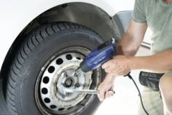 Weldy HG 330-S Heteluchtpistool Incl. 3 Mondstukken - 2000W 18 Weldy HG 330-S Heteluchtpistool Incl. 3 Mondstukken - 2000W -Beste Gereedschaps Winkel 7eb95460580a94f55e6479ec4bb40e75