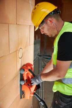 Spit D90 Sleuvenzaagmachine Incl. 2 Diamantschijven - 2500W - 150mm -Beste Gereedschaps Winkel 9723a9ad9a072a5b3c9bda9dfb1129c9