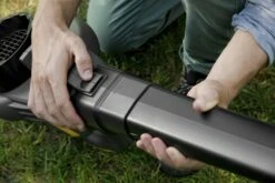 Stiga BL 130c V Elektrische Bladblazer Met Zuigfunctie - 2,6kW - 92m/s - 7m³/min -Beste Gereedschaps Winkel a0227e765290c27aa49dcb6d021b7ca9