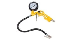 Powerplus POWX1706 Draagbare Compressor + 11 Accessoire - 1100W - 8 Bar -Beste Gereedschaps Winkel ae02569944f6d79ecc36596ea93bec80