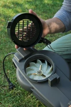 Stiga BL 130c V Elektrische Bladblazer Met Zuigfunctie - 2,6kW - 92m/s - 7m³/min -Beste Gereedschaps Winkel b08a72d649ad60ae1dbf581d1173a063