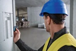 Bosch GLM 50-27 CG Professional Laserafstandsmeter - 50 Meter - Groen - 0601072U00 -Beste Gereedschaps Winkel df7de930a824d8d905b4a70c6f468dde