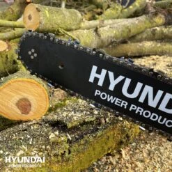 Hyundai 57258 Benzine Kettingzaag - 2-takt - 38cc - 350 Mm -Beste Gereedschaps Winkel e84c81986ac00eb7608c6fe586ec367e